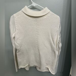 Women’s White House Black Market Sweater - M